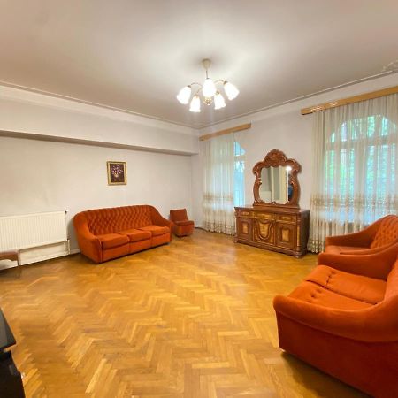 Davit'S Apartment 21 Tbilisi Exterior photo