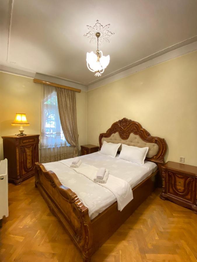 Davit'S Apartment 21 Tbilisi Exterior photo
