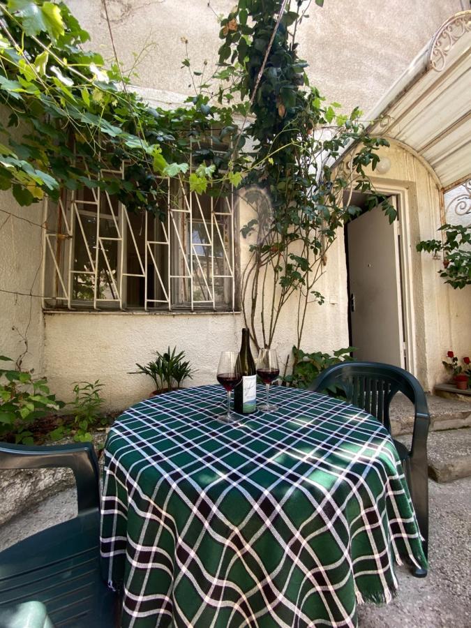 Davit'S Apartment 21 Tbilisi Exterior photo