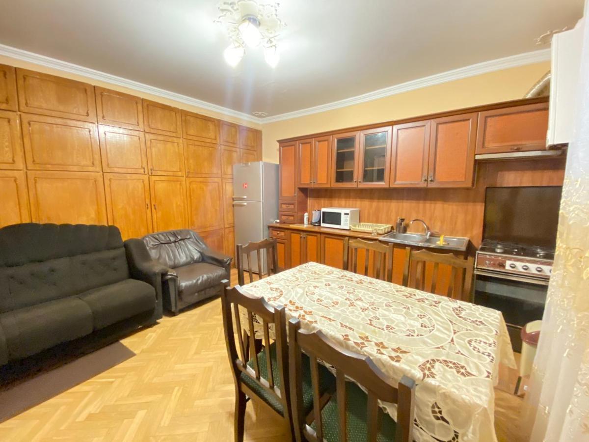 Davit'S Apartment 21 Tbilisi Exterior photo